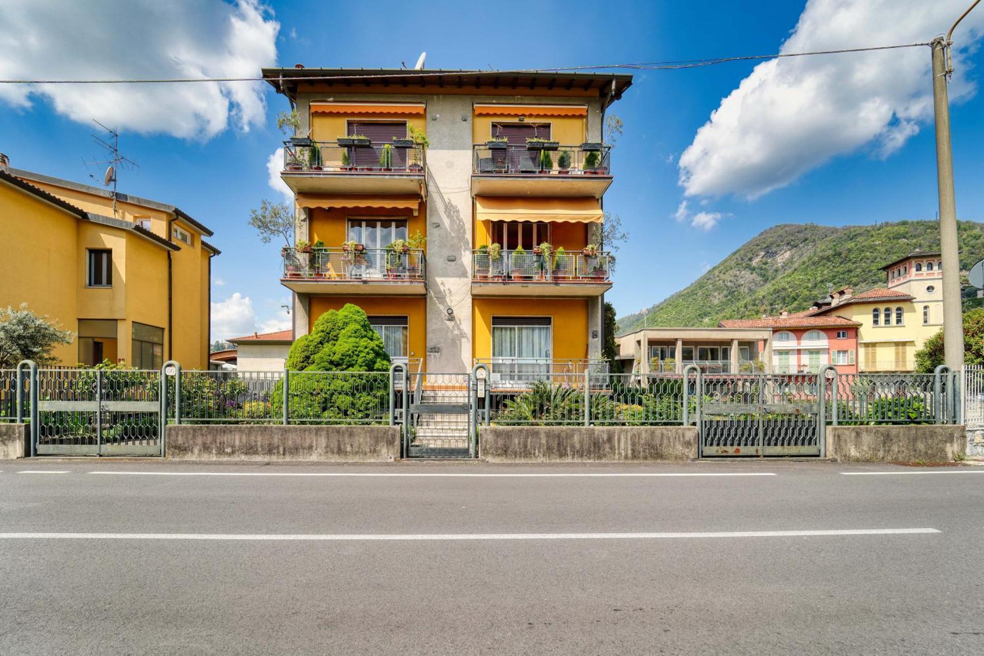 La Mansarda Apartment Como Exterior foto